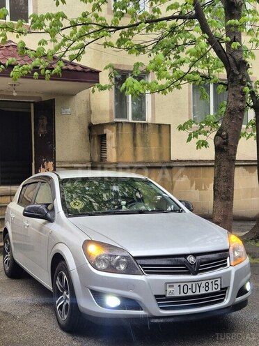 Opel Astra 2009, 260,000 km - 1.4 l - Şamaxı