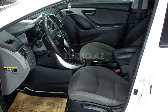 Hyundai Elantra 2015, 189,000 km - 1.8 l - Sumqayıt