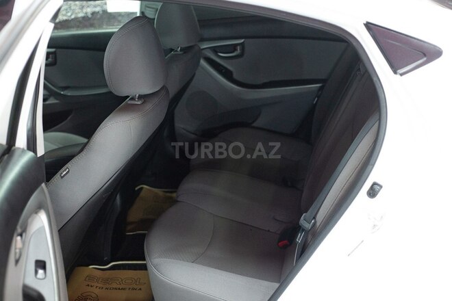 Hyundai Elantra 2015, 189,000 km - 1.8 l - Sumqayıt