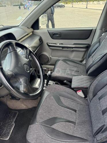 Nissan X-Trail 2000, 345,000 km - 2.0 l - Bakı