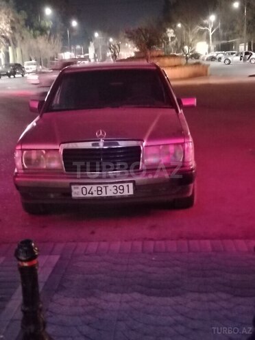 Mercedes 190 1990, 335,000 km - 1.8 l - Ağcabədi