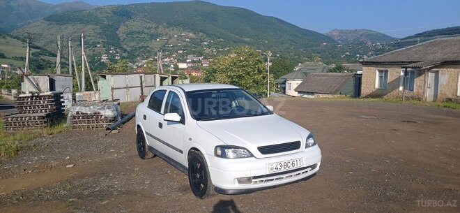 Opel Astra 2000, 320,000 km - 1.6 л - Lerik
