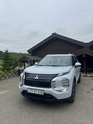 Mitsubishi Outlander 2022, 42,000 km - 1.5 l - Bakı