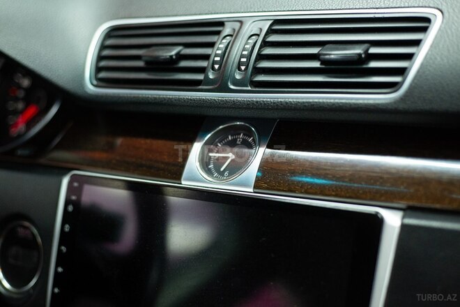 Volkswagen Passat 2013, 179,000 km - 2.0 л - Sumqayıt