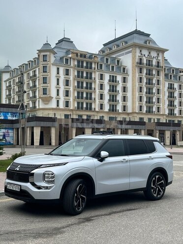 Mitsubishi Outlander 2022, 42,000 km - 1.5 l - Bakı