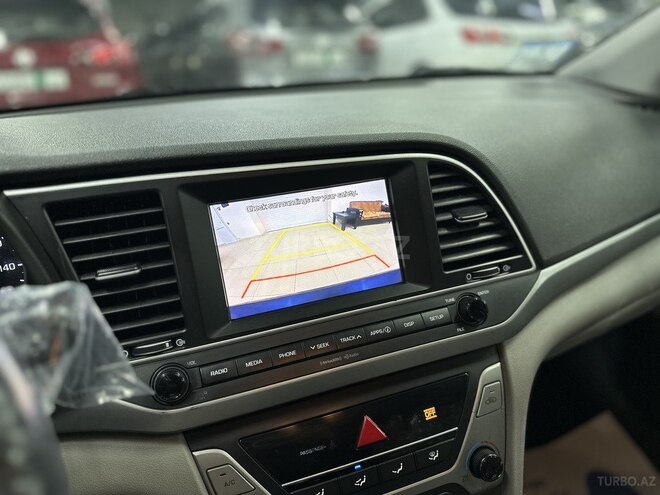 Hyundai Elantra 2017, 129,000 km - 2.0 l - Sumqayıt