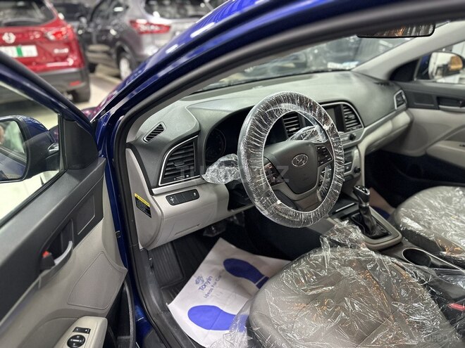 Hyundai Elantra 2017, 129,000 km - 2.0 l - Sumqayıt