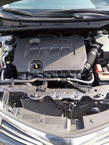 Toyota Corolla 2015, 211,000 km - 1.6 l - Bakı