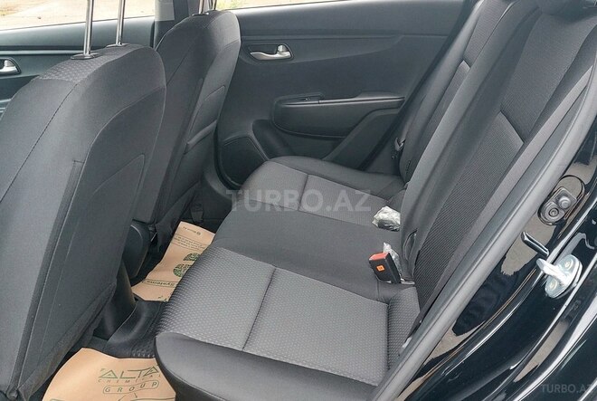 Kia Rio X-Line 2021, 9,900 km - 1.6 l - Bakı