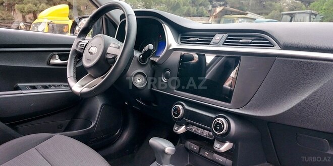 Kia Rio X-Line 2021, 9,900 km - 1.6 l - Bakı