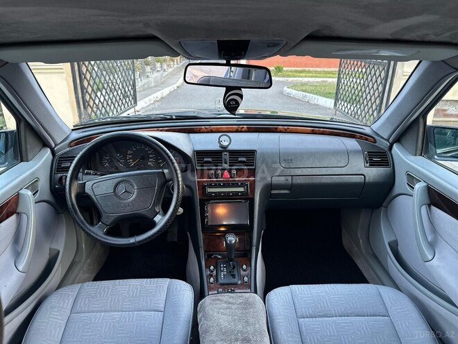 Mercedes C 220 d 1997, 345,000 km - 2.2 l - Bakı