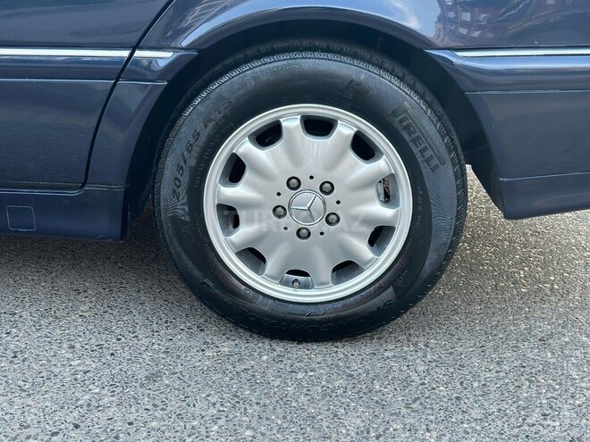 Mercedes C 220 d 1997, 345,000 km - 2.2 l - Bakı