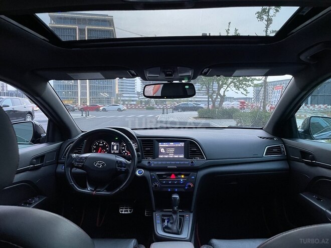 Hyundai Elantra 2018, 113,000 km - 1.6 л - Bakı