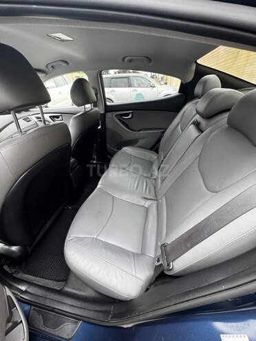 Hyundai Elantra 2015, 259,104 km - 1.8 l - Bakı