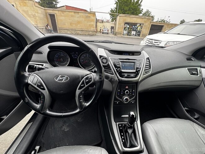 Hyundai Elantra 2015, 259,104 km - 1.8 l - Bakı