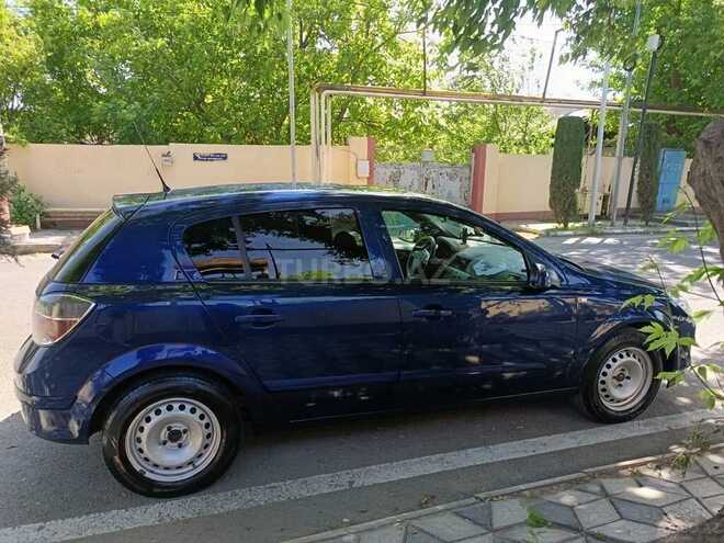 Opel Astra 2009, 284,000 km - 1.4 l - Bakı