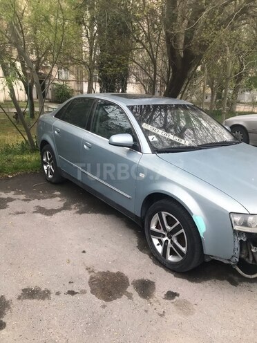 Audi A4 2002, 250,000 km - 2.4 l - Bakı