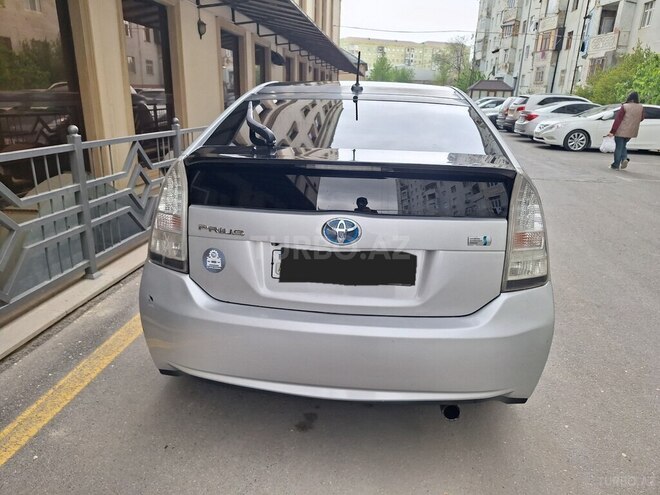 Toyota Prius 2011, 310,000 km - 1.8 l - Bakı