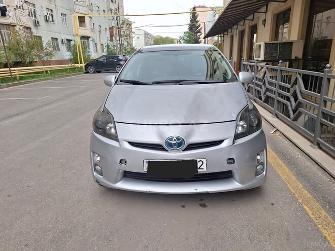 Toyota Prius 2011, 310,000 km - 1.8 l - Bakı
