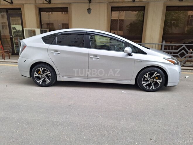 Toyota Prius 2011, 310,000 km - 1.8 l - Bakı