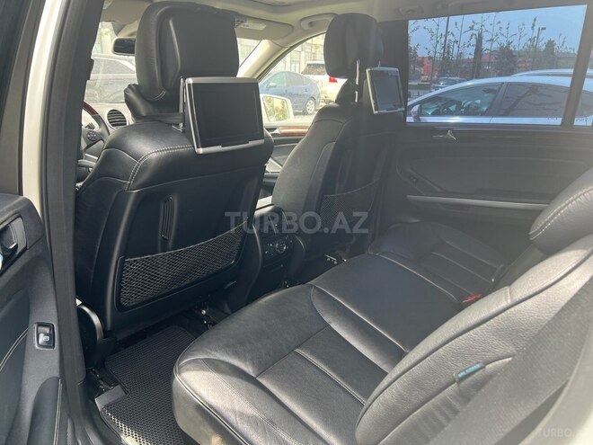 Mercedes GL 550 2010, 145,000 km - 5.5 л - Bakı