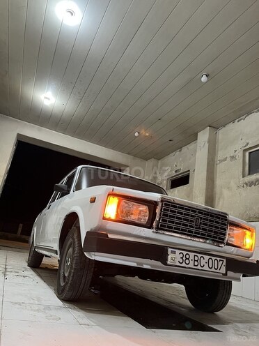 LADA (VAZ) 2107 2001, 90,000 km - 1.6 l - Qusar