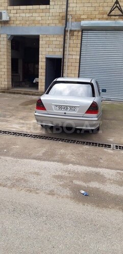Mercedes C 240 1998, 302,000 km - 2.4 l - Qazax