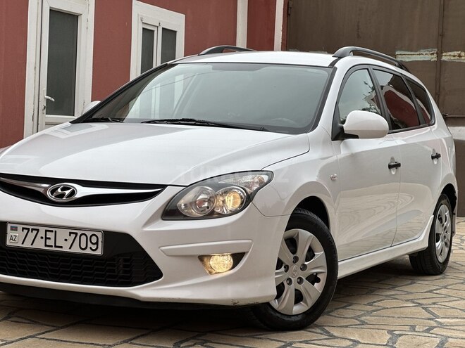 Hyundai i30 2010, 216,000 km - 1.6 l - Bakı