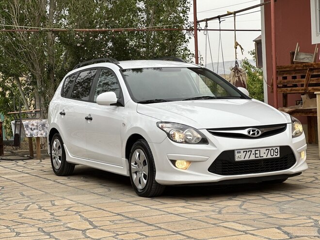 Hyundai i30 2010, 216,000 km - 1.6 l - Bakı