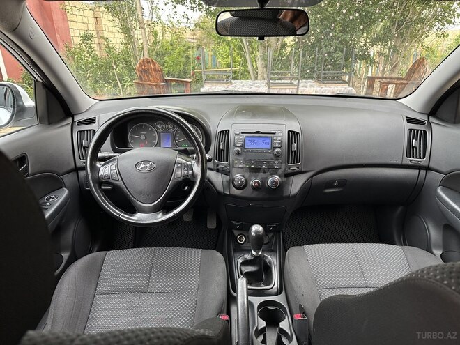 Hyundai i30 2010, 216,000 km - 1.6 l - Bakı