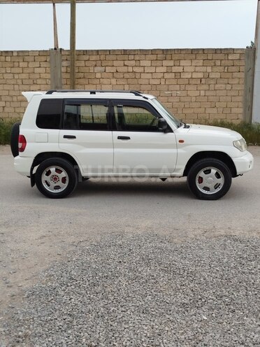 Mitsubishi Pajero io 1999, 180,000 km - 1.8 l - Bakı