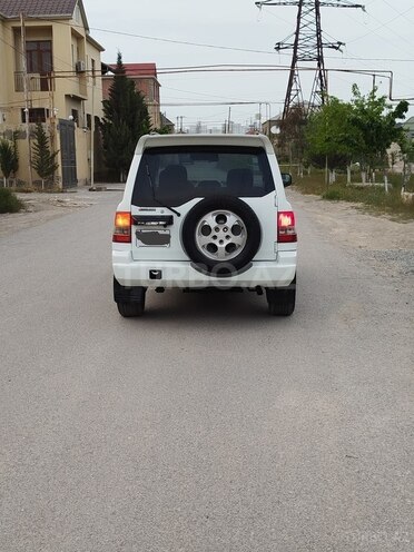 Mitsubishi Pajero io 1999, 180,000 km - 1.8 l - Bakı