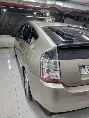 Toyota Prius 2005, 299,978 km - 1.5 l - Bakı