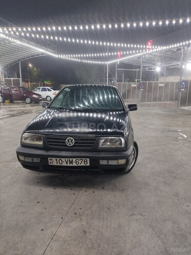 Volkswagen Vento 1995, 509,000 km - 1.8 l - Gəncə