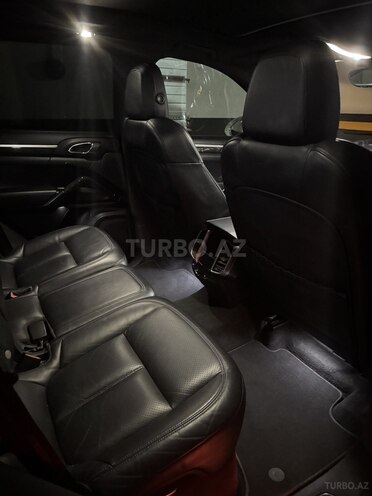 Porsche Cayenne GTS 2015, 165,000 km - 3.6 л - Bakı