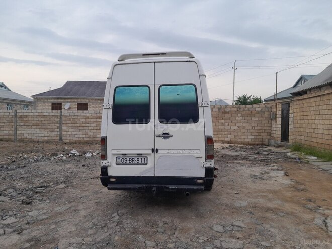 Mercedes Sprinter 312 1999, 231,680 km - 2.9 л - Şirvan