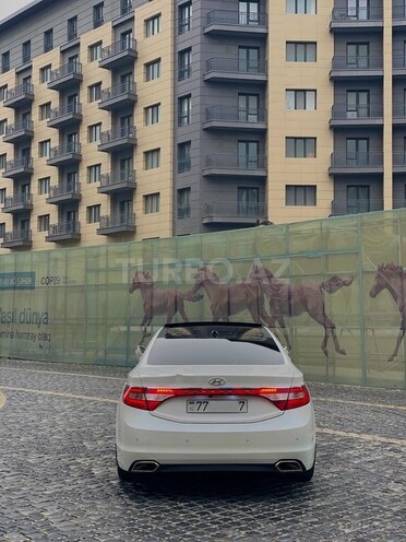 Hyundai Grandeur 2015, 193,200 km - 2.4 л - Bakı