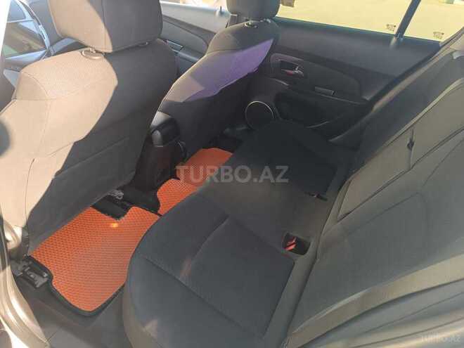 Chevrolet Cruze 2014, 230,000 km - 1.4 л - Şəki