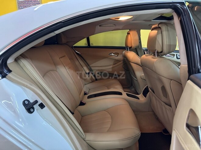 Mercedes CLS 350 2008, 235,000 km - 3.5 l - Sumqayıt