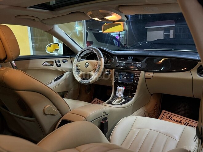 Mercedes CLS 350 2008, 235,000 km - 3.5 l - Sumqayıt