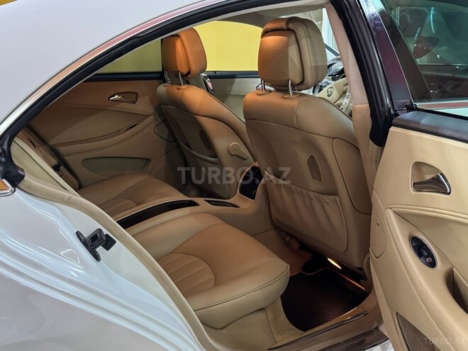 Mercedes CLS 350 2008, 235,000 km - 3.5 l - Sumqayıt