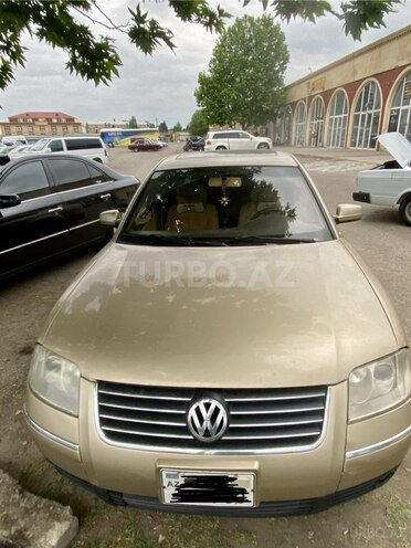 Volkswagen Passat 2003, 243,754 km - 1.8 l - Gəncə