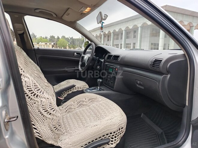 Volkswagen Passat 2004, 420,000 km - 1.8 l - Cəlilabad