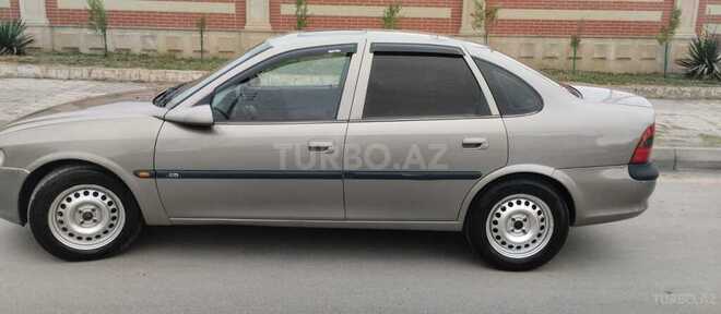 Opel Vectra 1997, 239,000 km - 1.8 l - Xaçmaz