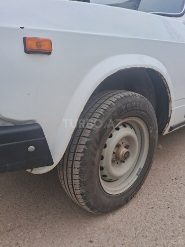 LADA (VAZ) 2107 2009, 98,000 km - 1.6 l - Salyan
