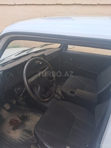LADA (VAZ) 2107 2009, 98,000 km - 1.6 l - Salyan