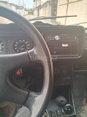 LADA (VAZ) 2107 2009, 98,000 km - 1.6 l - Salyan
