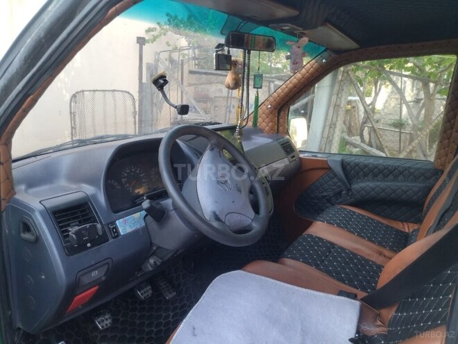 Mercedes Vito 1998, 64,581 km - 2.3 л - Bakı