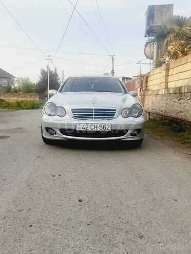 Mercedes C 180 2004, 124,122 km - 1.8 l - Lənkəran