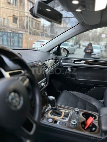 Volkswagen Touareg 2011, 212,000 km - 3.6 л - Bakı